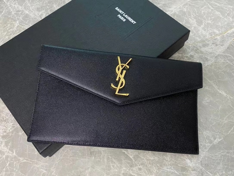 Amelia - YSL Bag - 2370