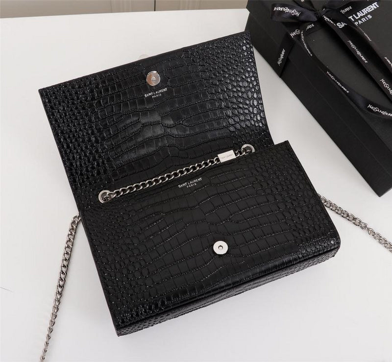 Amelia - YSL Bag - 2598