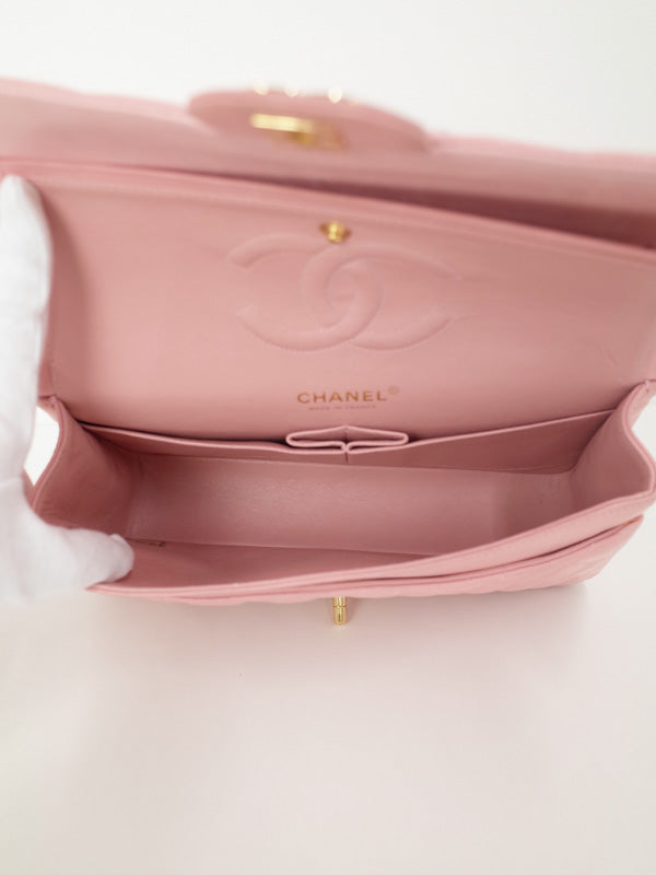 Chanel Matelasse Chain Shoulder Bag Pink