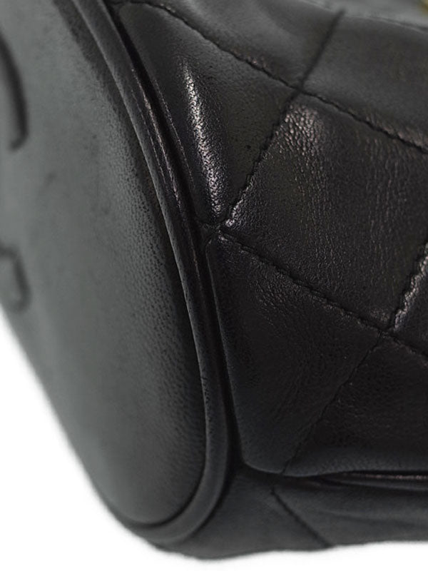Chanel Matelasse Chain Shoulder Bag Black