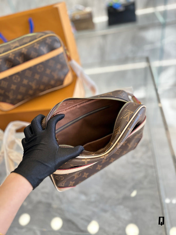 Amelia - LV Bags - 15140