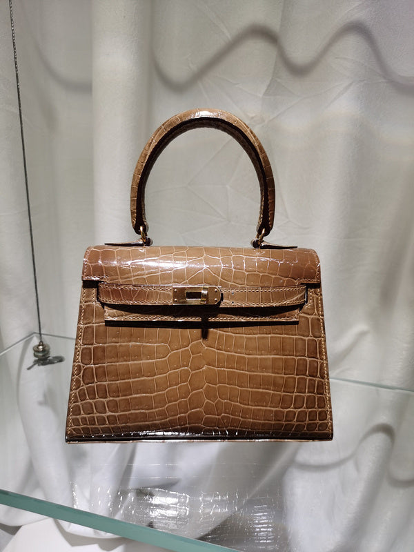 Amelia - HMS Bags - 1621