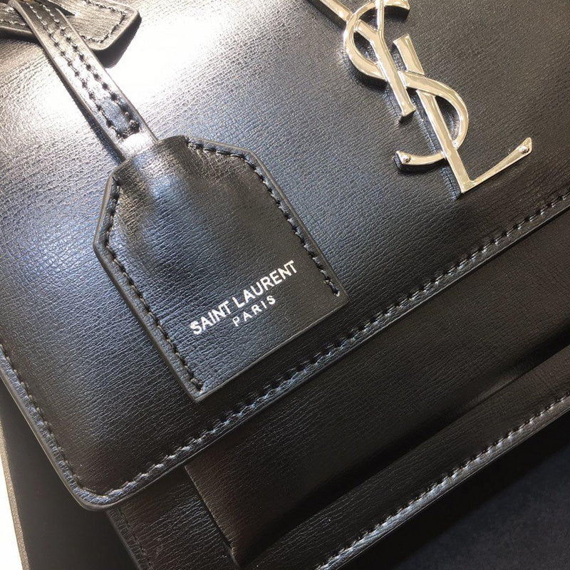 Amelia - YSL Bag - 2677