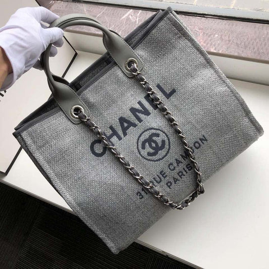 CHL - Small Shopping Bag SilAmelia- Hardware Grey For Women Handbags, Shoulder Bags 15.2in/39AmeliaAS3257