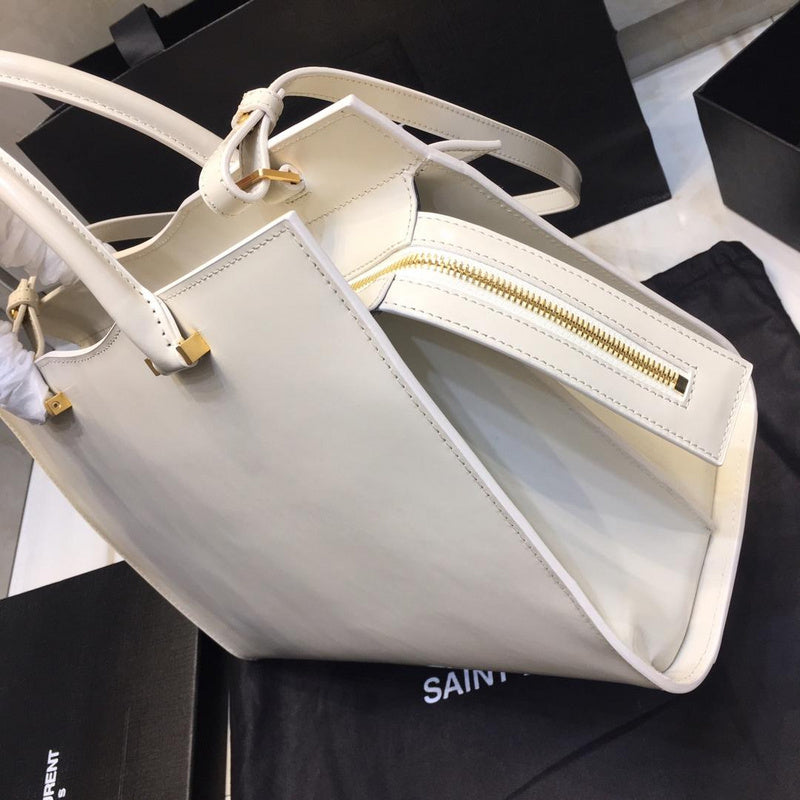 Amelia - YSL Bag - 2791