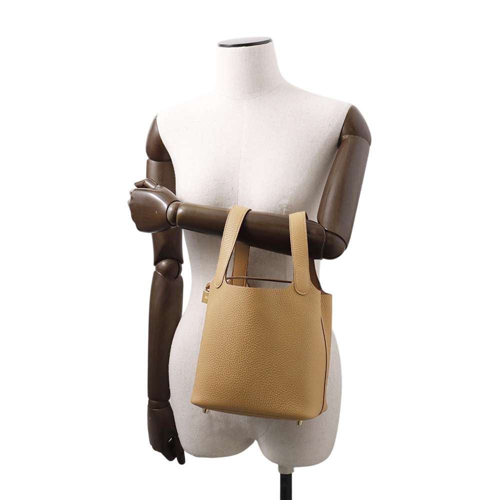 HERMES Picotin Lock Biscuit Taurillon Clemence Size PM