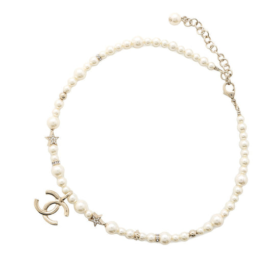CHANEL CC Logo Star NecklaceABB256 Gold Plated Rhinestone Faux Pearl