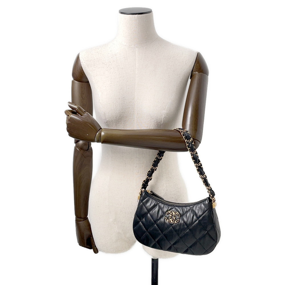 CHANEL CHANEL19 Chain Handbag BlackAP3647 Lambskin
