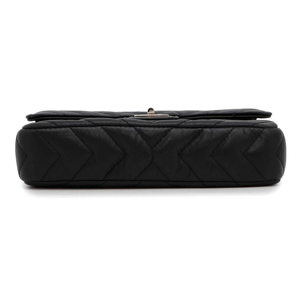 CHANEL Chevron 2.55 ChainShoulderPouch BlackAP2215 Lambskin