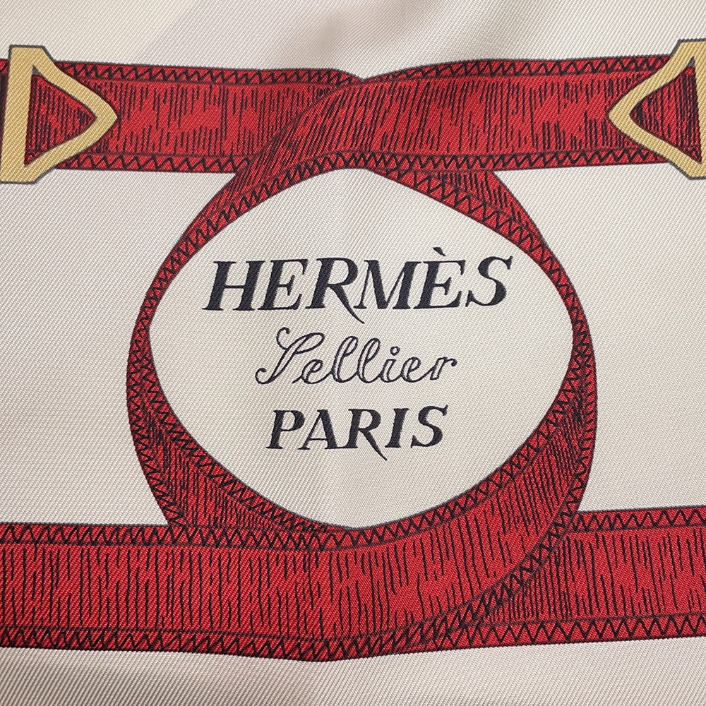 HERMES Carre Apron Doll Size 90 Caramel / Crème / All Silk100%