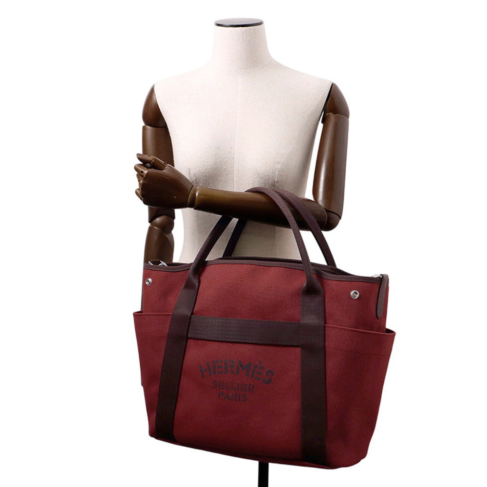 HERMES Sucked Pansage Groom Rouge H/Chocolat Toile Chevrons Canvas