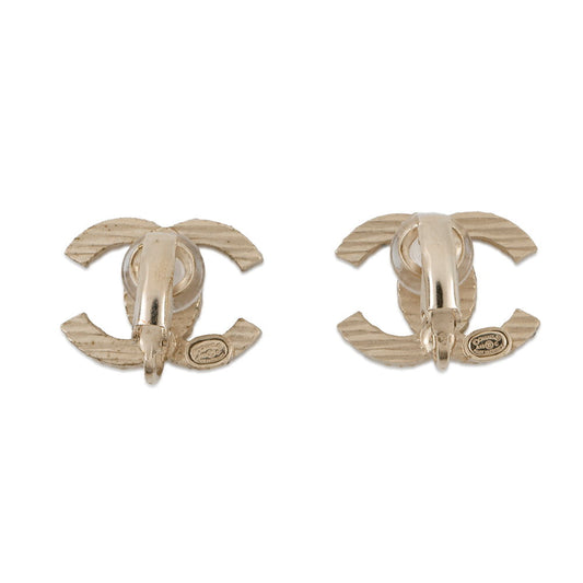 CHANEL CC Logo Earring Gold/Blue Metal