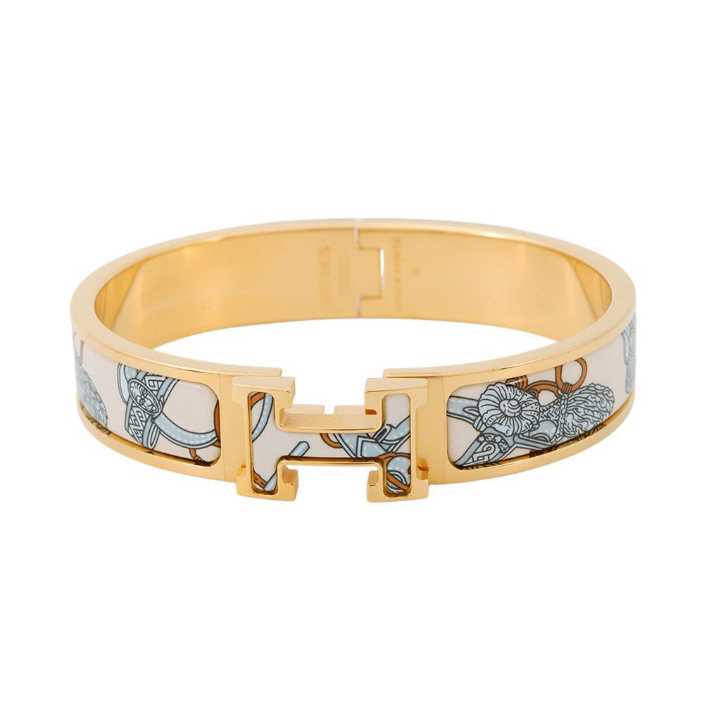 HERMES ClicH Honage Brides de Coeur Size PM Ivory/Light Blue Metal Enamel