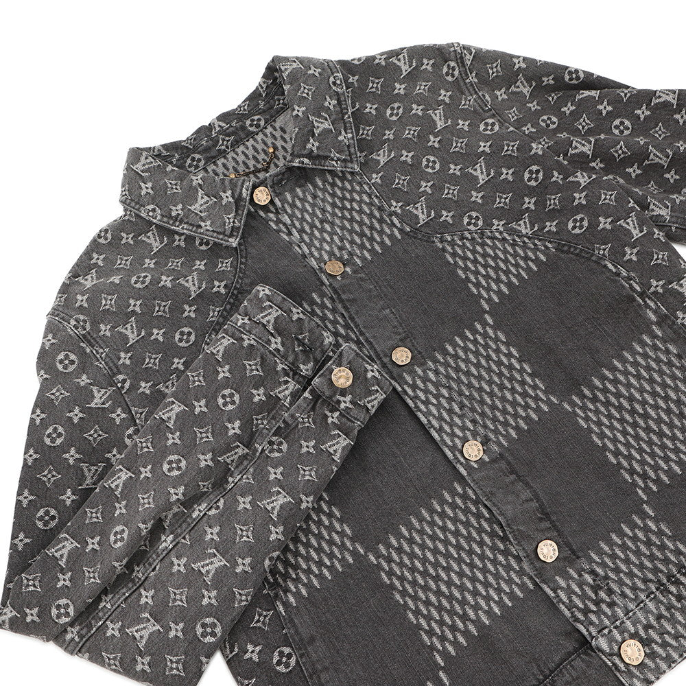 LOUIS VUITTON LOUIS VUITTON x NIGO Giant Damier Waves Monogram Denim Jacket Size 54 Black1A88WW Cotton100%