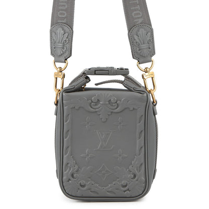 LOUIS VUITTON Cruiser Messenger Dark Shadow GrayM21812 Calf Leather