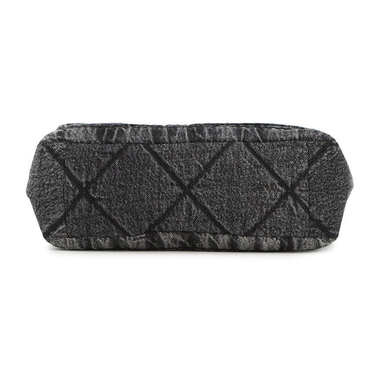 CHANEL Matelasse Flap Bag BlackAS5737 Washed Denim