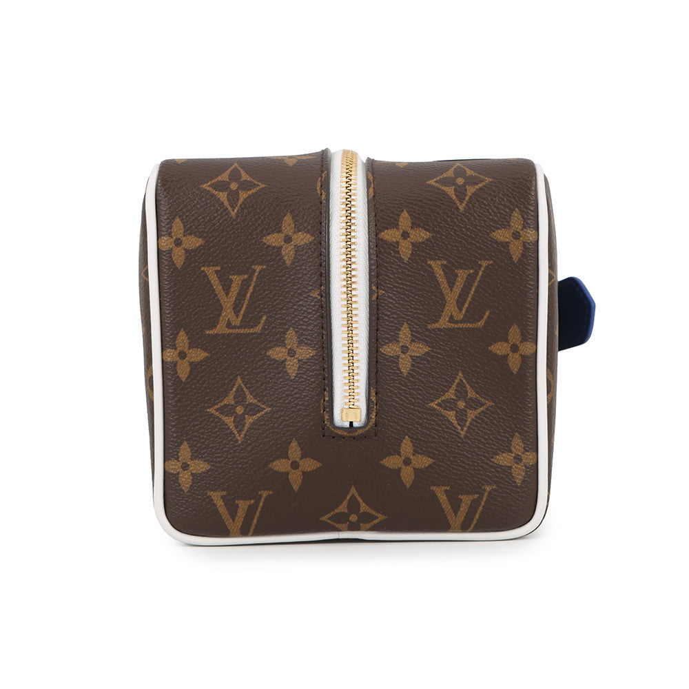 LOUIS VUITTON Cloakroom drop kit BlueM45588 Monogram NBA