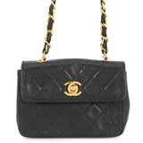 CHANEL Matelasse ChainShoulder Black Lambskin Size Mini mini