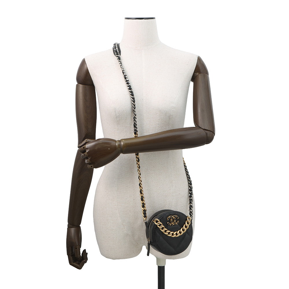 CHANEL CHANEL19 Round Chain Shoulder BlackAP0945 Lambskin