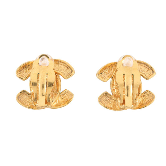 CHANEL Matelasse CC Logo Earring Gold Metal