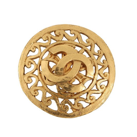 CHANEL CC Logo Brooch Gold Gold Plated