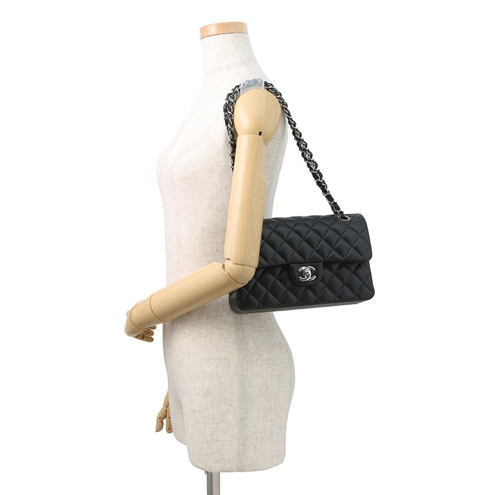 CHANEL Matelasse W Flap ChainShoulder Bag BlackA01113 Lambskin Size 23