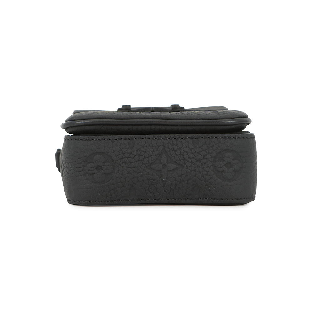 LOUIS VUITTON SPadlock Vertical Wearable Wallet NoirM81524 Monogram?Taurillon