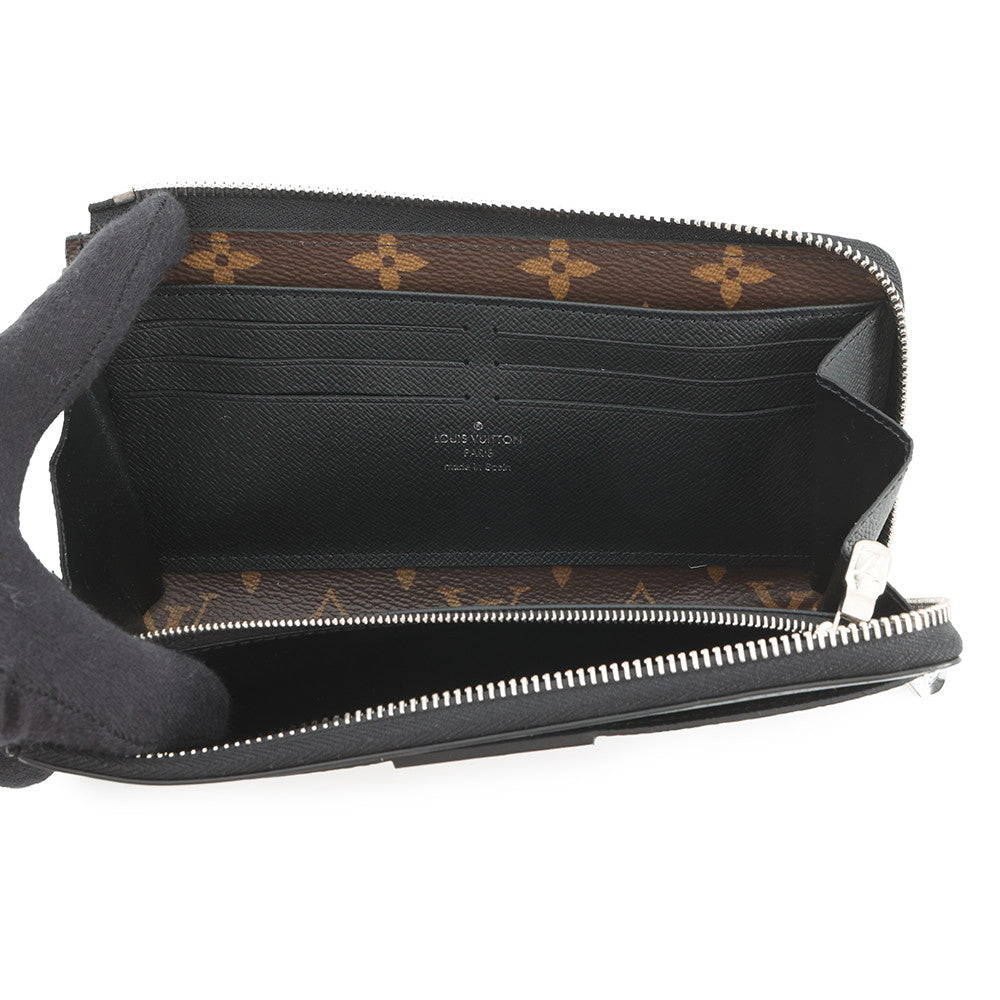 LOUIS VUITTON Zippy Dragonne NoirM69407 Monogram Macassar Canvas