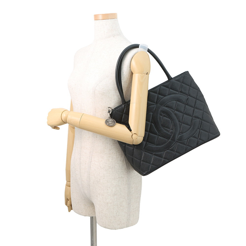 CHANEL Medallion Tote BlackA01804 Caviar Leather
