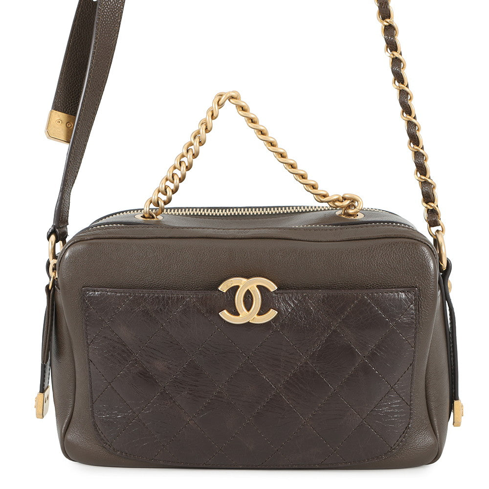 CHANEL CC Logo ChainShoulder Bag Brown Leather