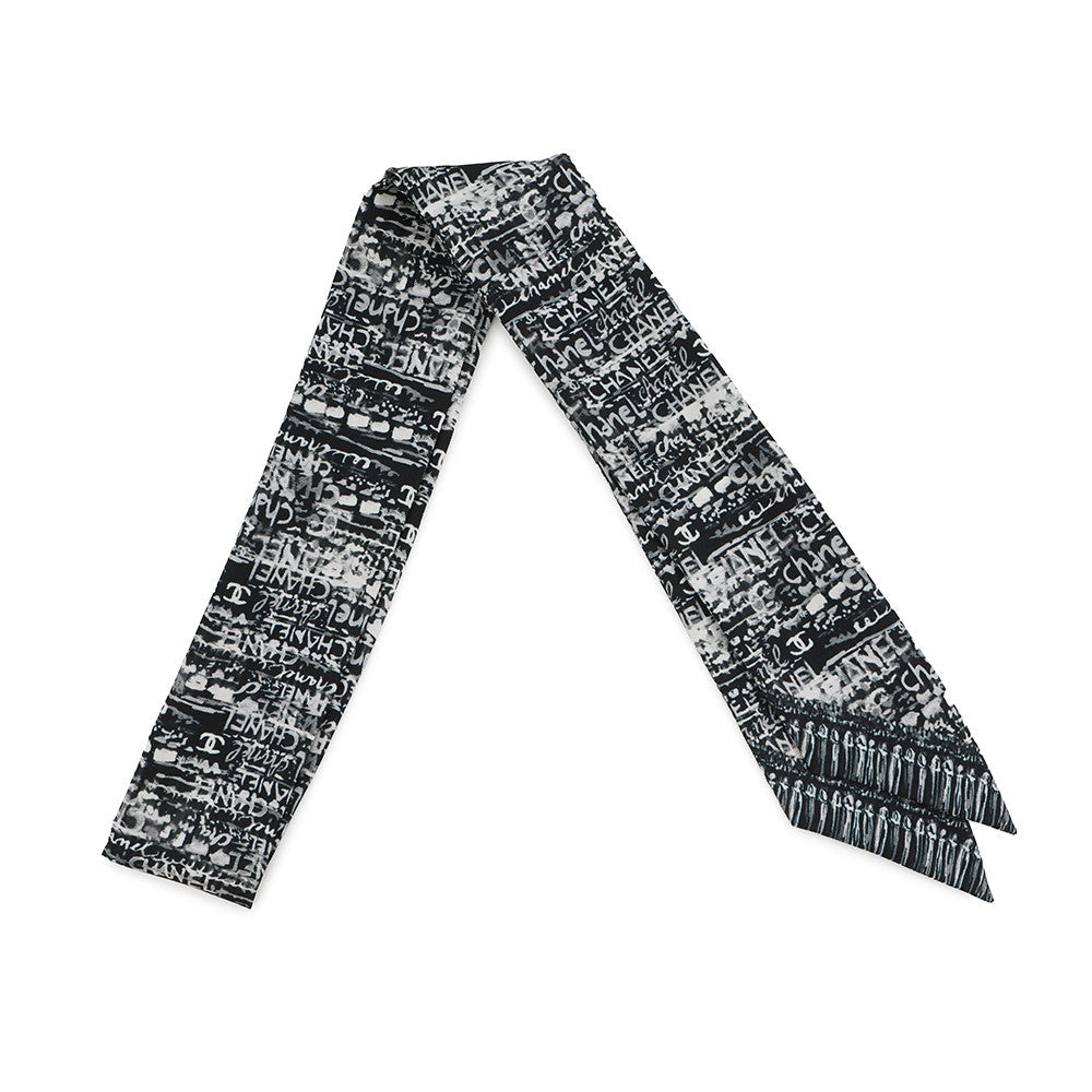 CHANEL Logo scarf Black/White Silk100%