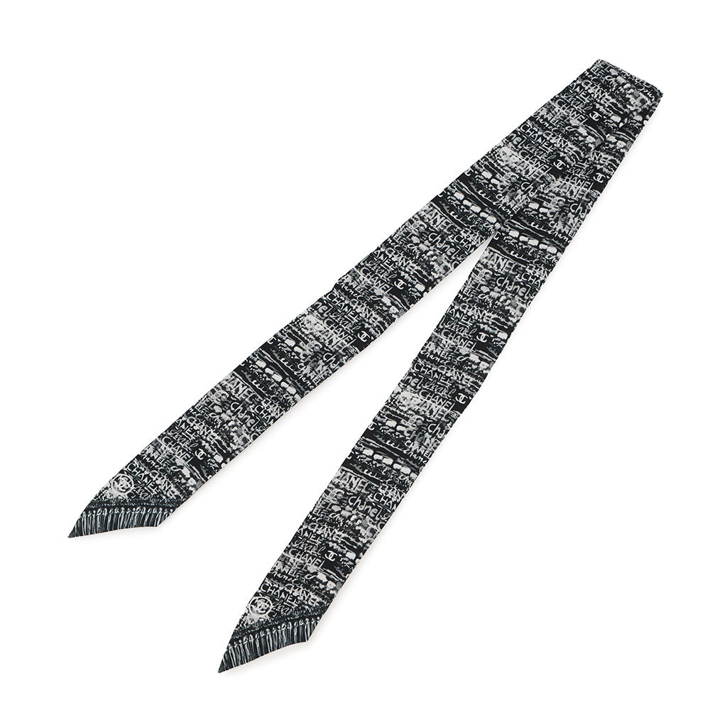 CHANEL Logo scarf Black/White Silk100%