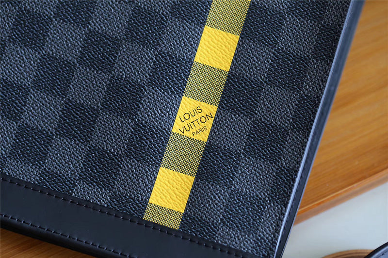 Fan Fashion Lu-Vi bags - 10893