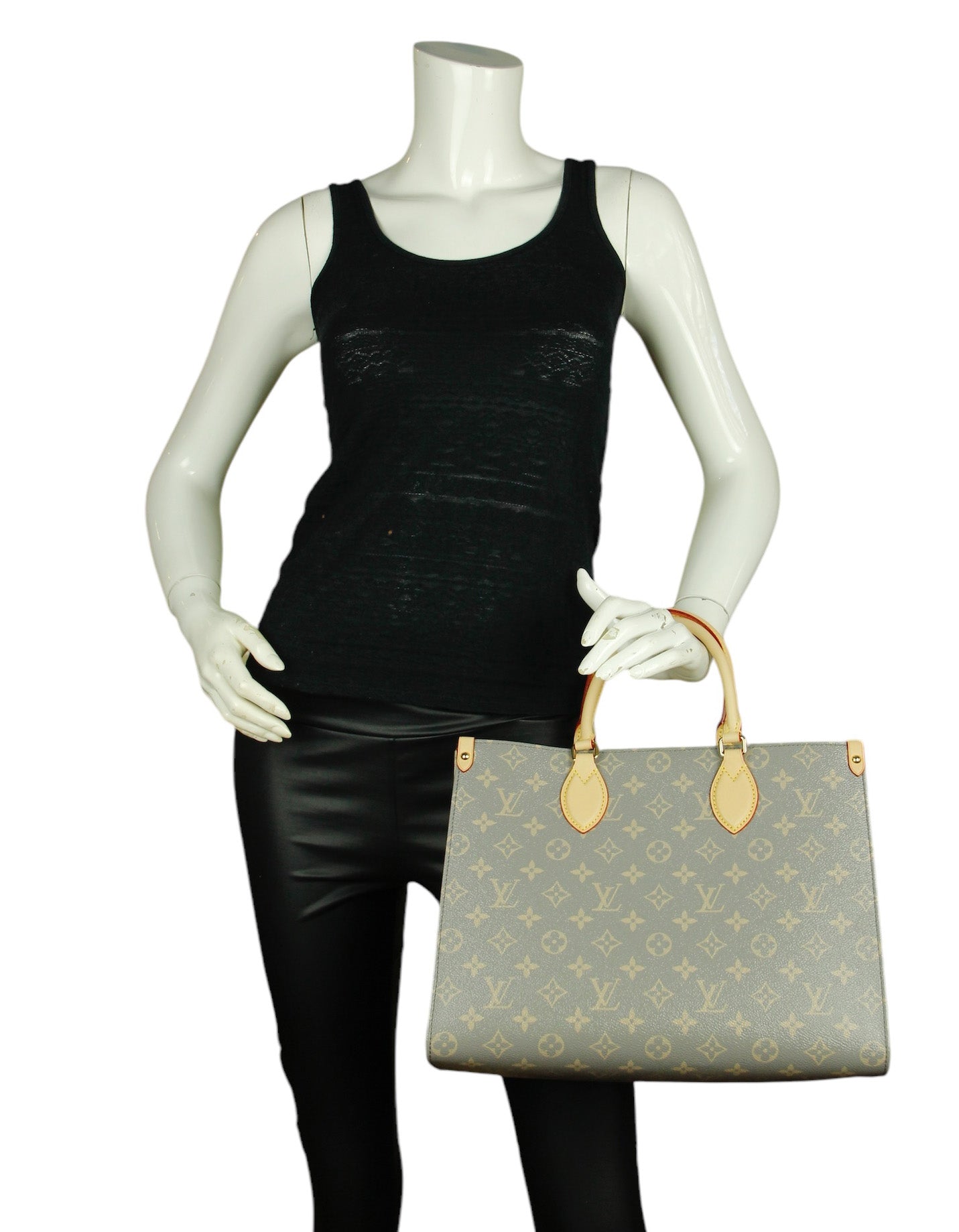 Louis Vuitton '24 Trianon Monogram OnTheGo MM Tote Bag