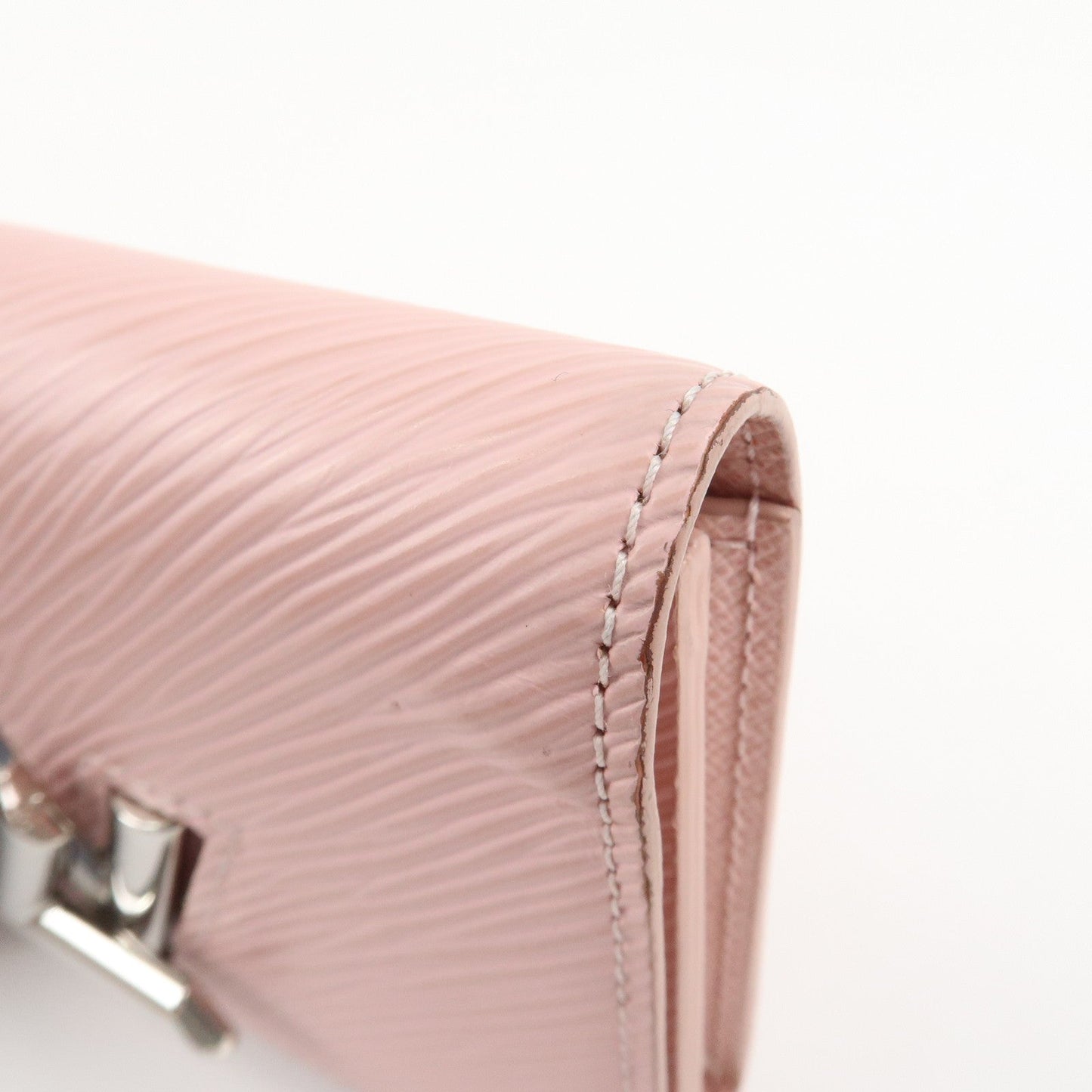 Louis Vuitton Epi Portefeuille Twist Compact Wallet M63323