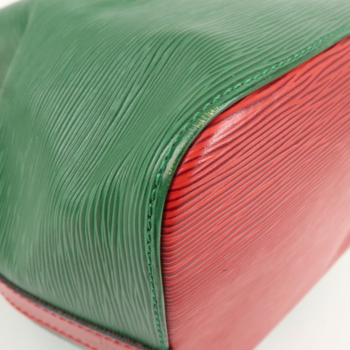 Louis Vuitton Epi Petit Noe Shoulder Bag Bi ColorGreen Red M44147