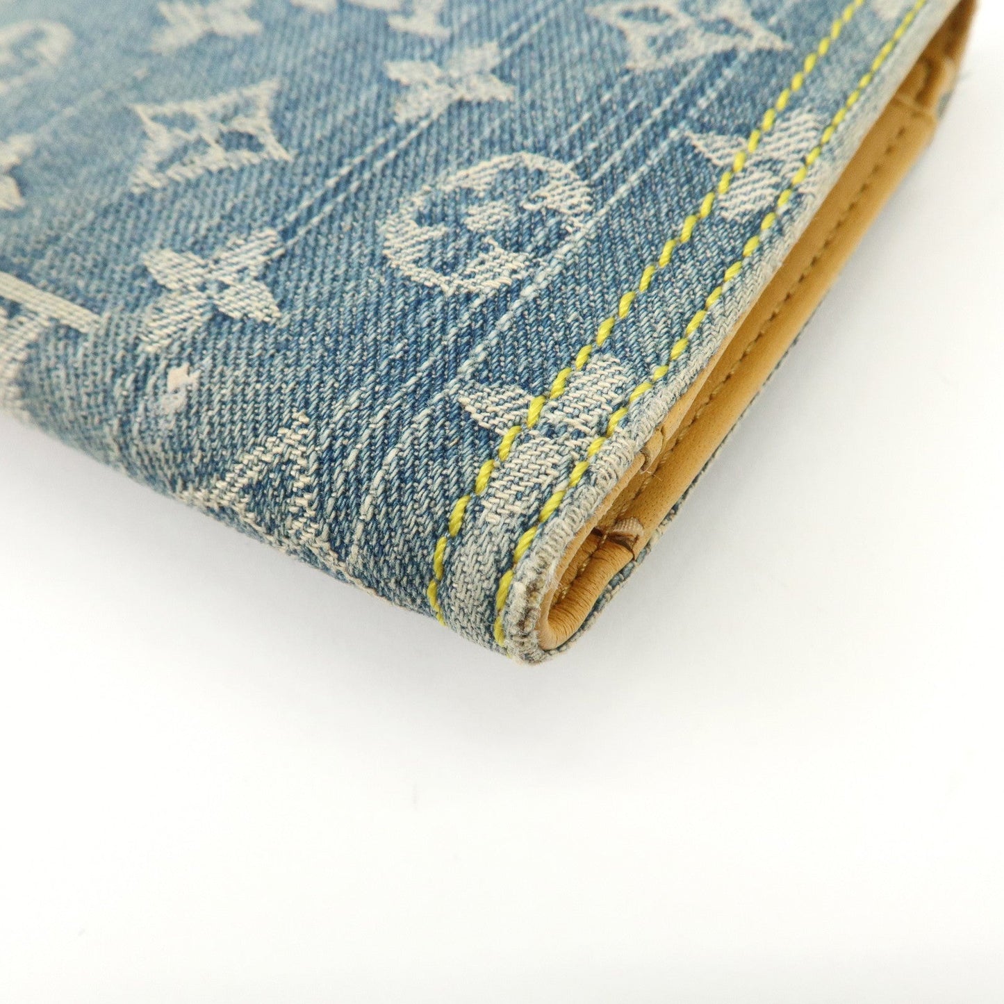 Louis Vuitton Monogram Denim Portefeuille Amelia Wallet M95511