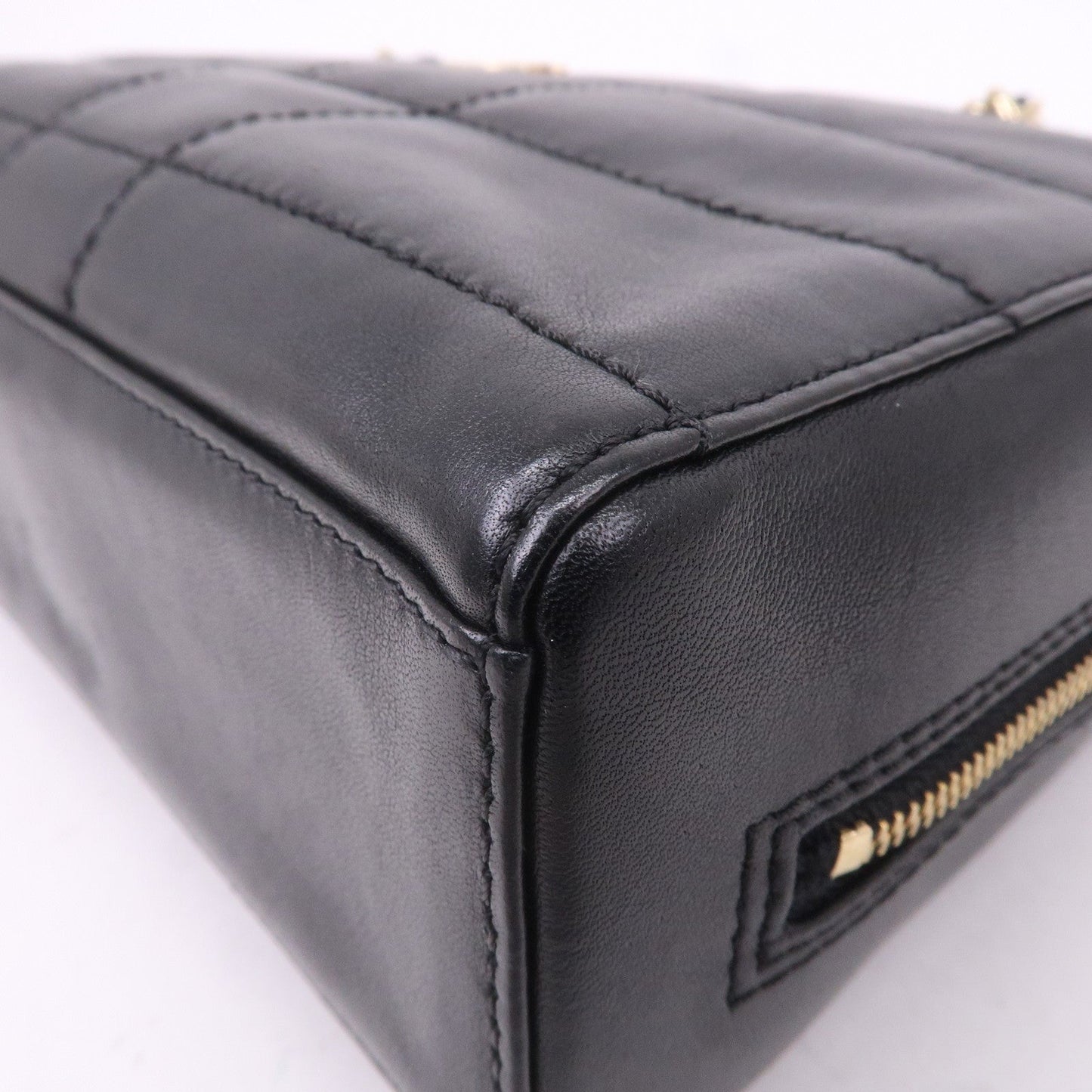 CHANEL Chocolate Bar Lamb Skin Chain Shoulder Bag Black