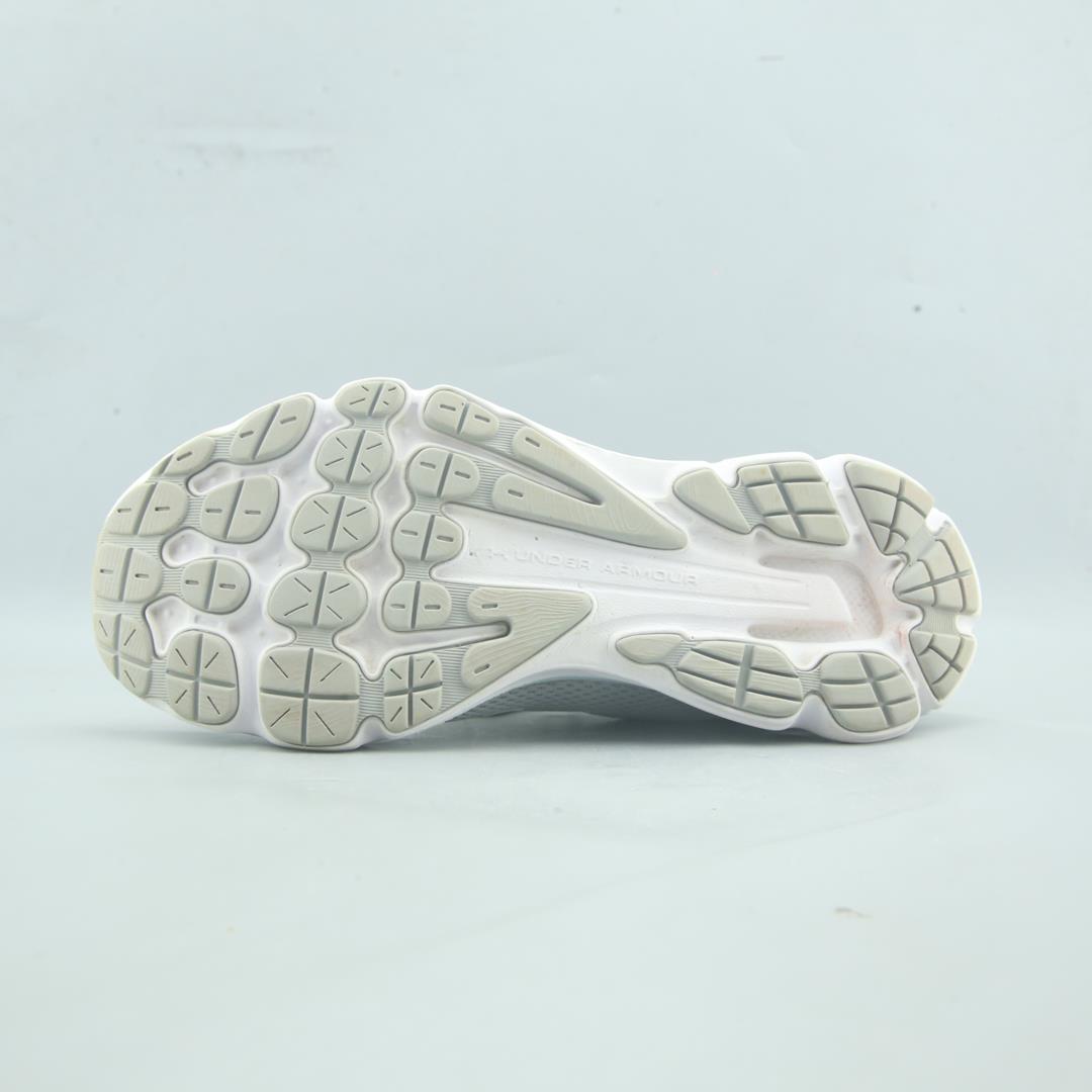 UNDER ARMOUR  CHARGED GEMINI