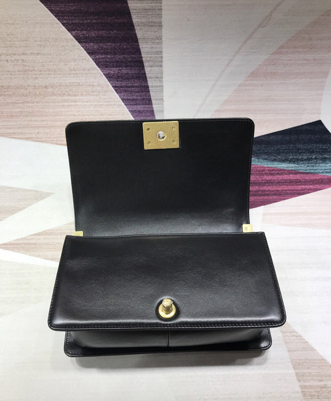 Wellow Bags - Chanel - Bags  - 372