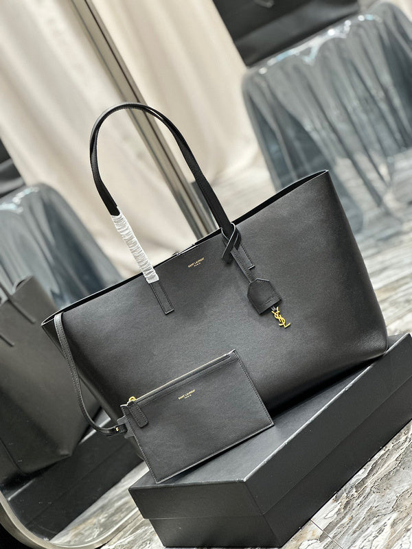 Amelia - YSL Bag - 3943