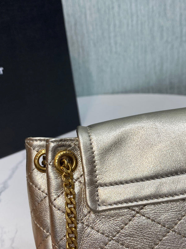 Amelia - YSL Bag - 2073