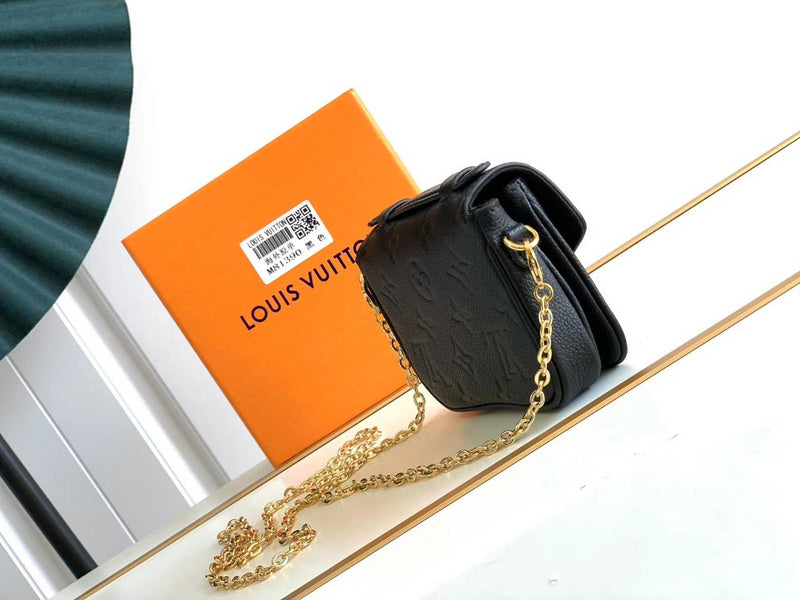 Fan Fashion Lu-Vi Bags - 16771