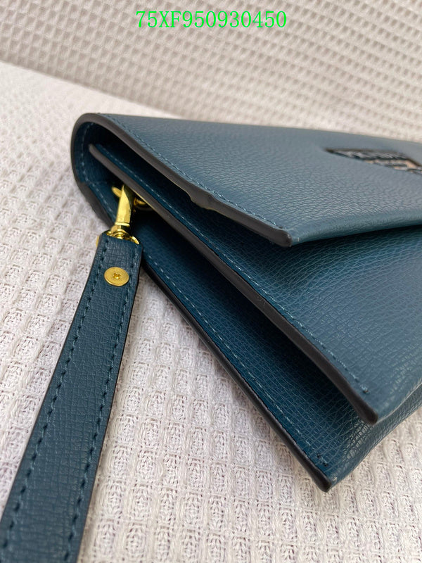Amelia - PD Wallet - 229