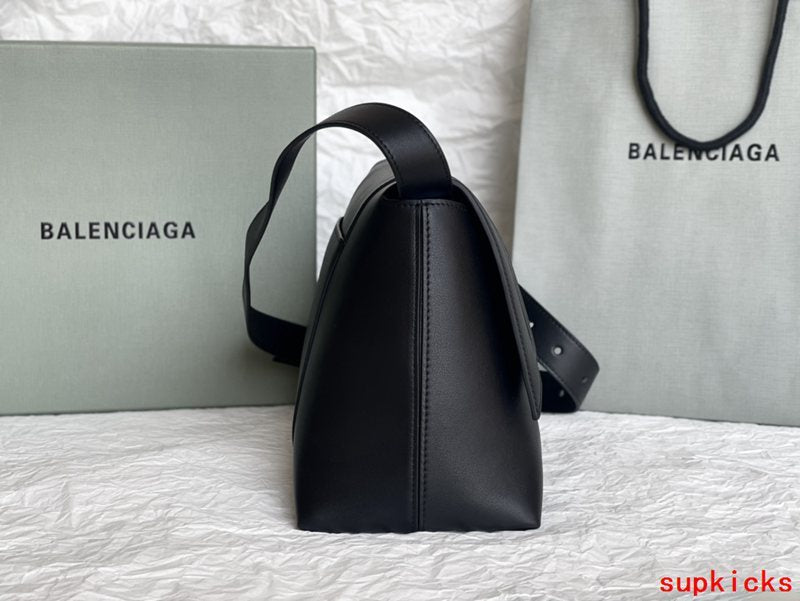 Amelia- BG Hourglass Bags - 035