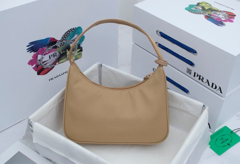 Barnes-Bags - Prada Bags - 894