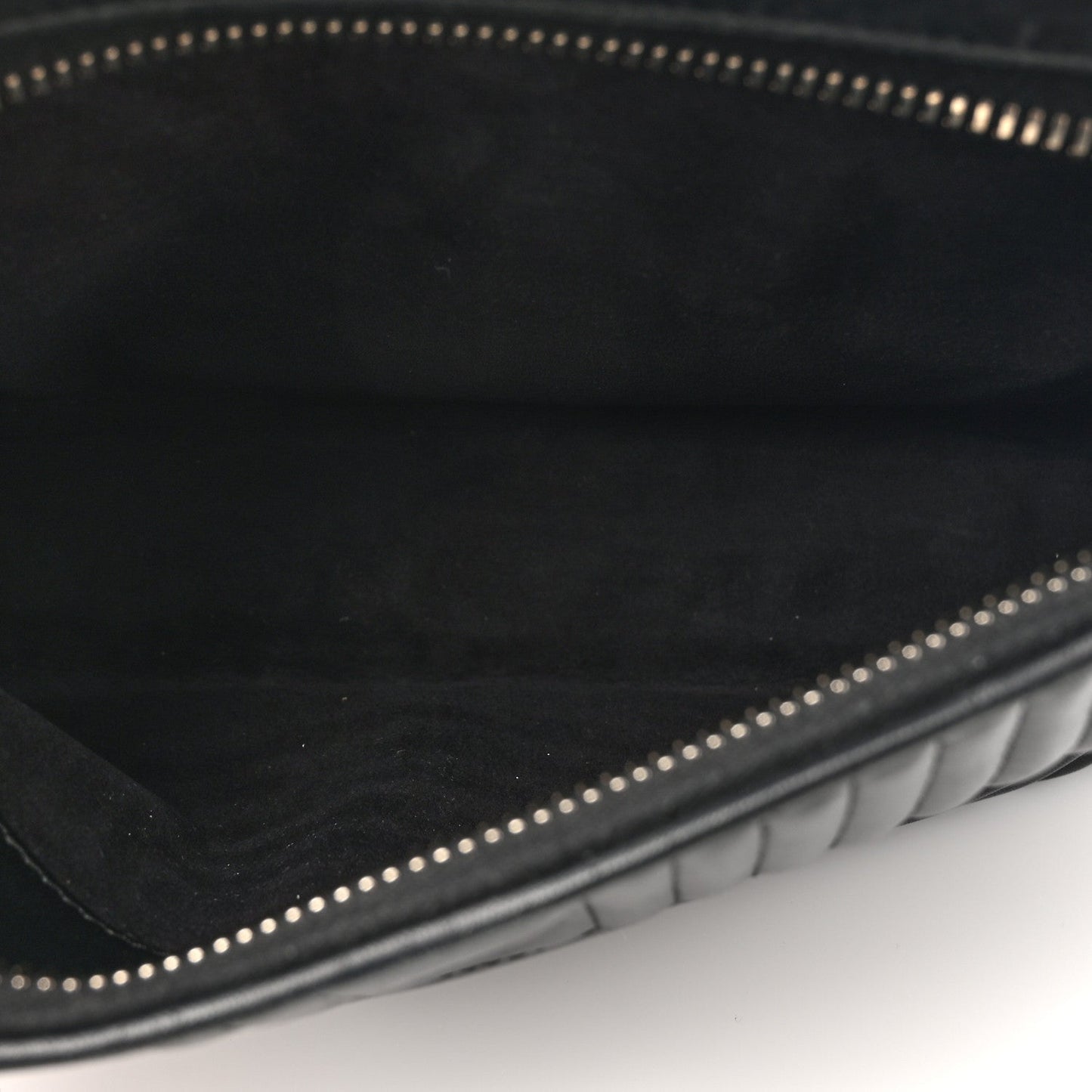 Amelia Shiny Nappa Trapuntata Chain Small DotCom Click Chain Satchel Black