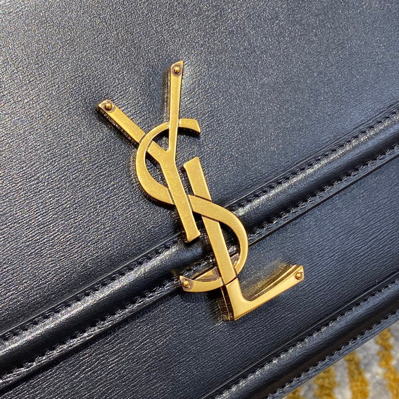 Amelia - YSL Bag - 3829
