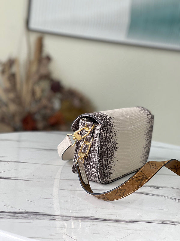 Fashion Lu-Vi bags - 5253