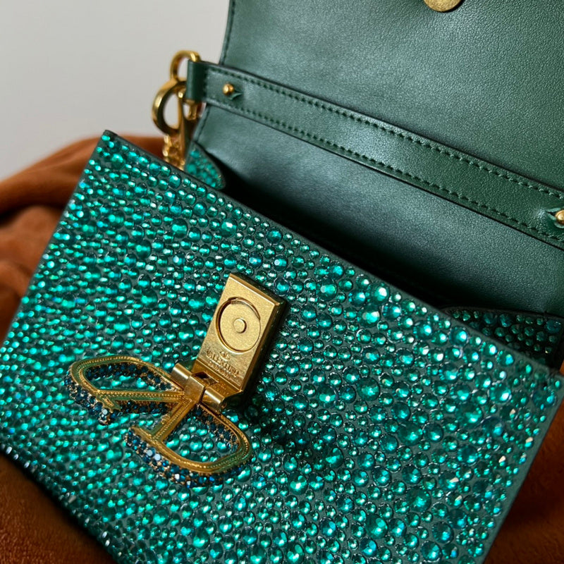 VAL LUXURY BAGS - FOR FASHION LOVERS  AFFORDABLE LUXURY BAGS- 235